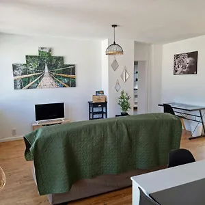 Le Belvedere Vue Pyrénées, Familiale, Centre Tarbes