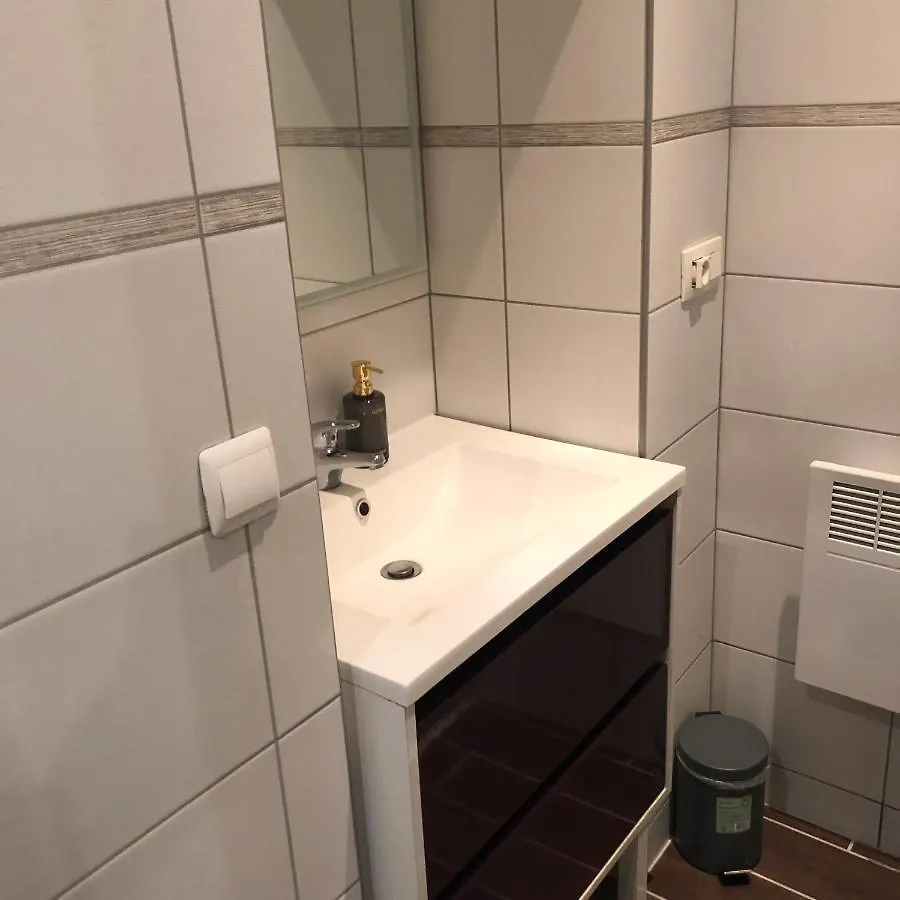 Studio Lit Separe Tarbes Centre Apartment