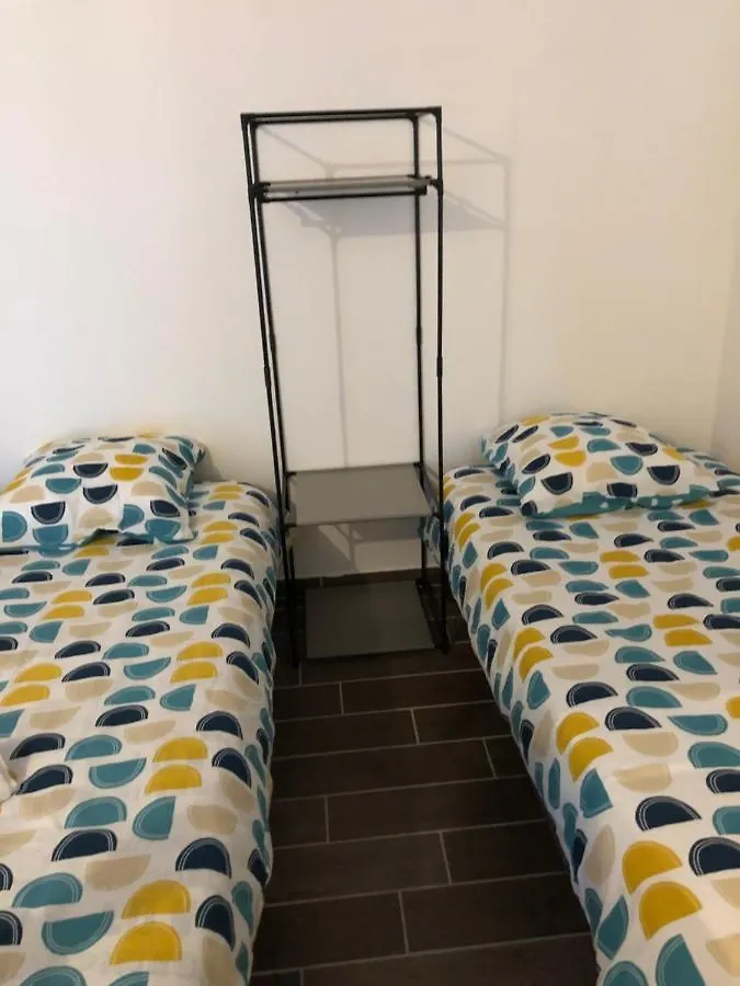 Studio Lit Separe Tarbes Centre Apartment France